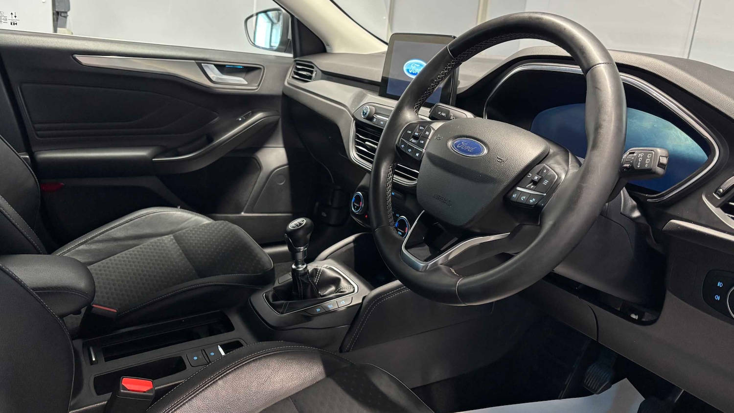 Used Ford Focus 2021 for sale - 76648963: Photo 13