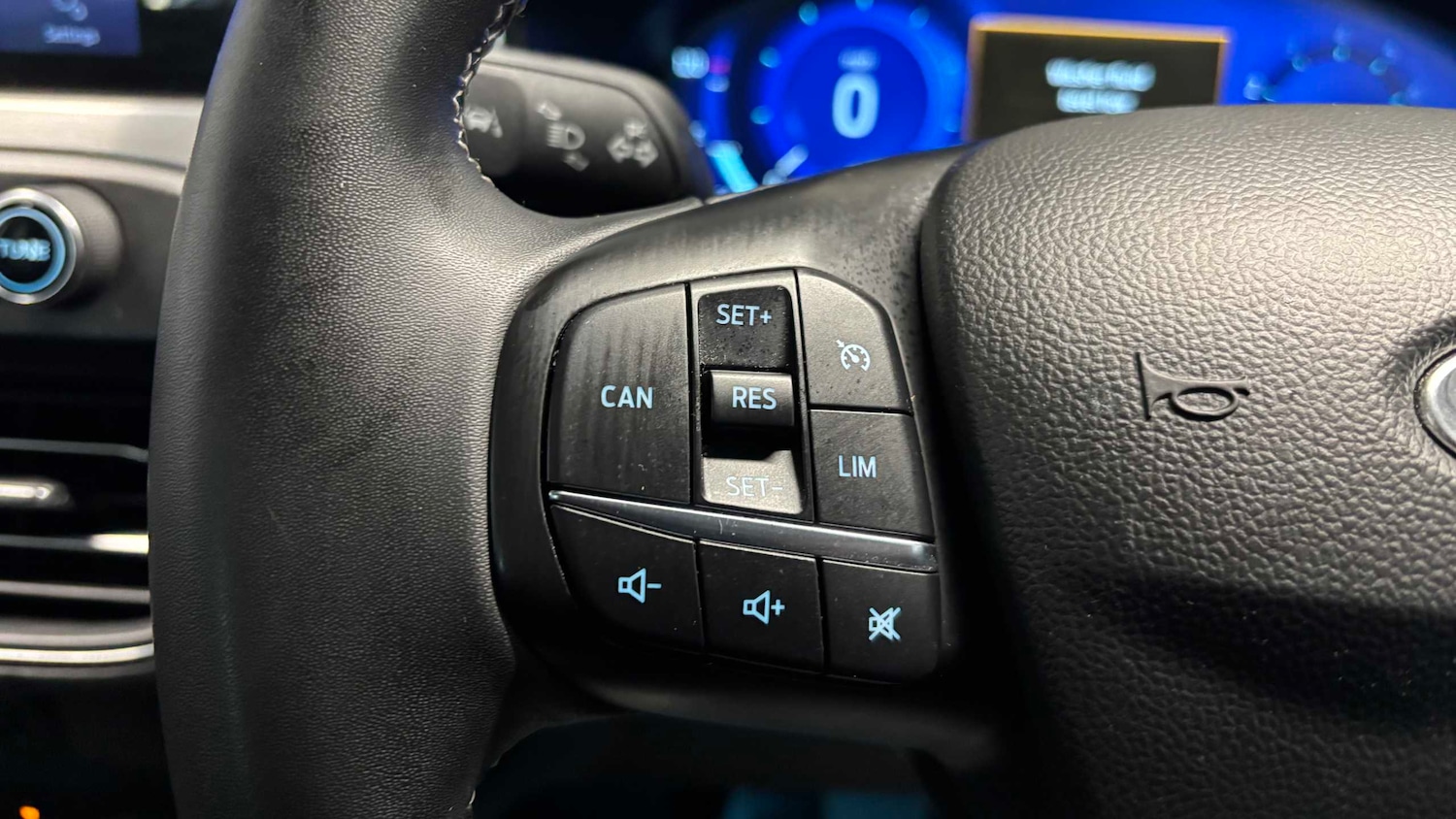 Used Ford Focus 2021 for sale - 76648963: Photo 16