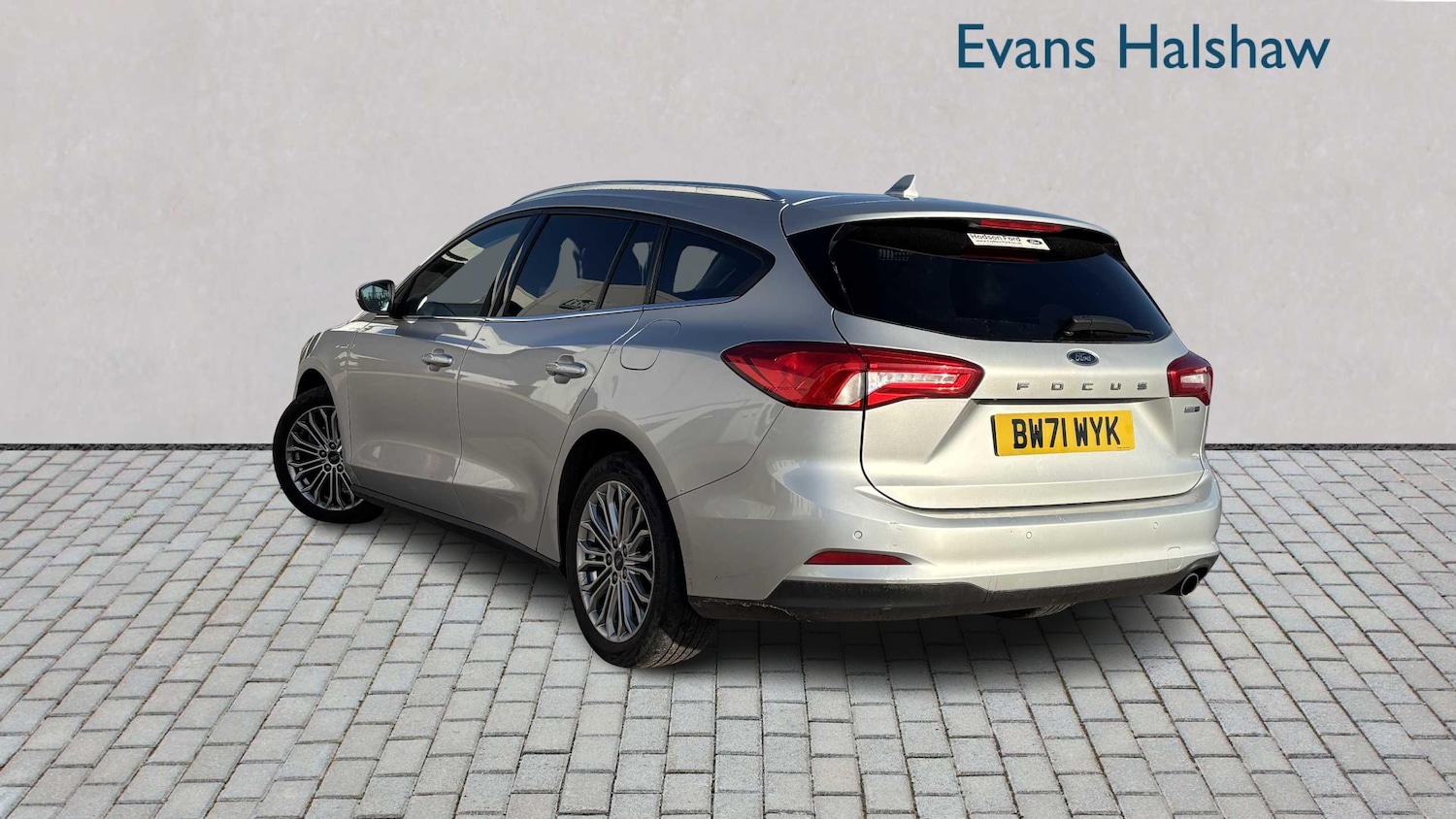 Used Ford Focus 2021 for sale - 76648963: Photo 2