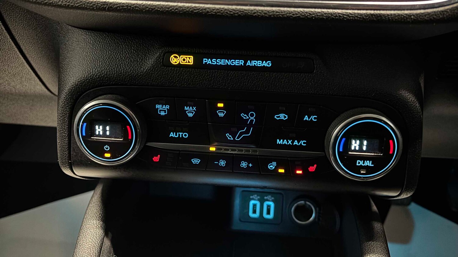 Used Ford Focus 2021 for sale - 76648963: Photo 20