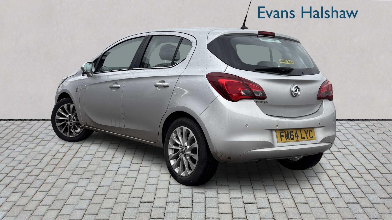 Used Vauxhall Corsa 2015 for sale - 76789439: Photo 2