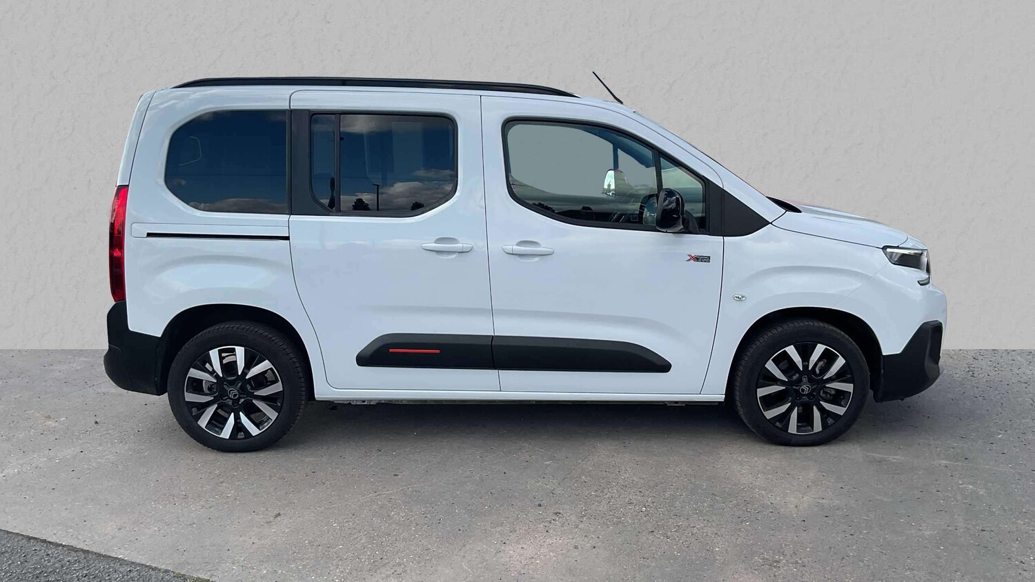 Used Citroen Berlingo 2024 for sale - 76075426: Photo 3