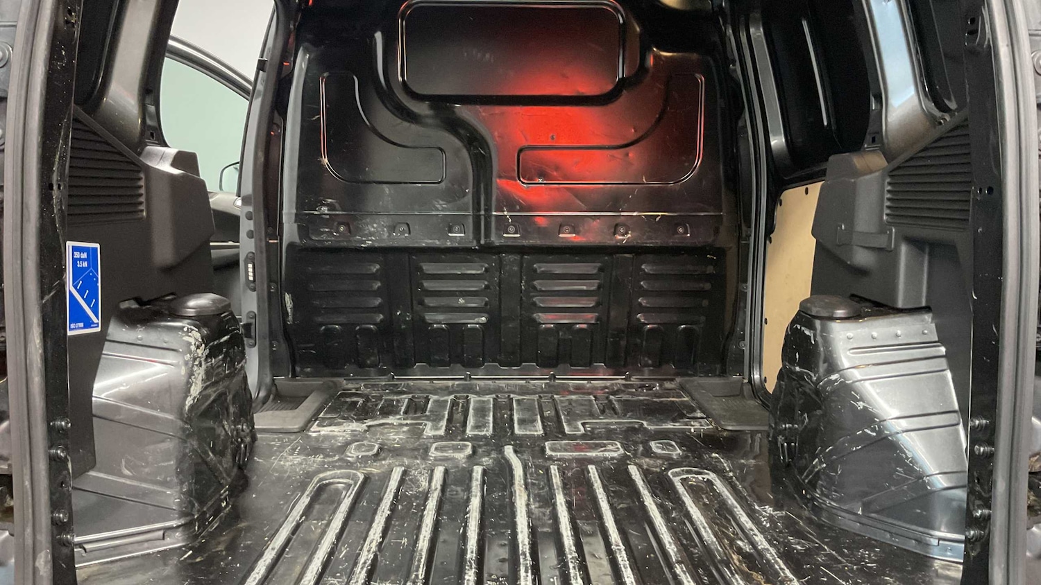 Used Ford Transit Courier 2020 for sale - 77032254: Photo 26