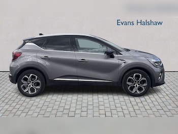 Used Renault Captur 2023 for sale - 79390804: Photo