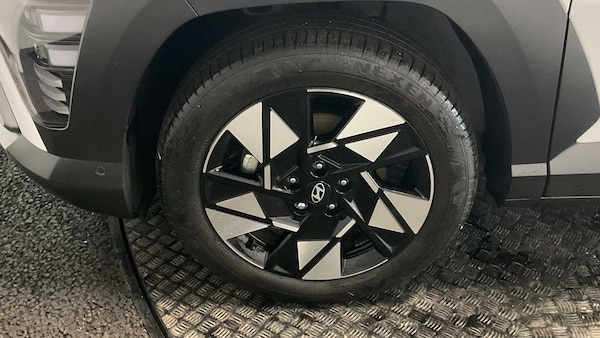Used Hyundai KONA for sale - 76329321: Photo 11