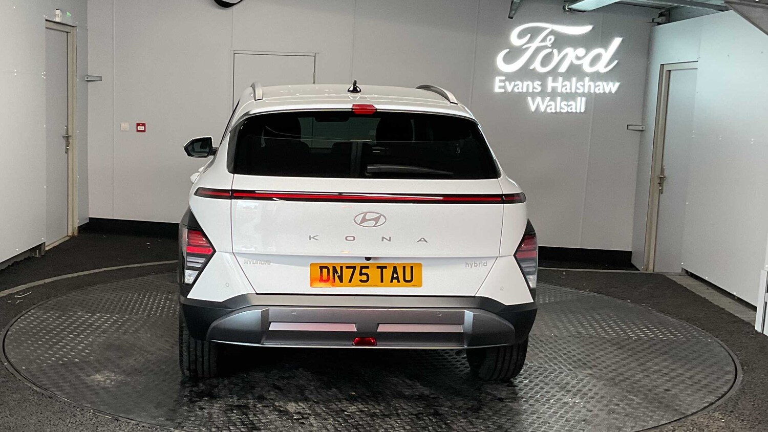 Used Hyundai KONA for sale - 76329321: Photo 6