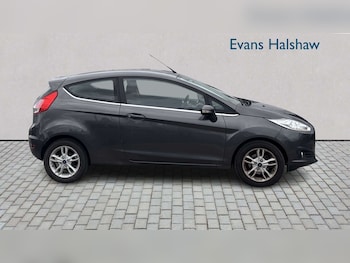 Used Ford Fiesta 2015 for sale - 78825036: Photo