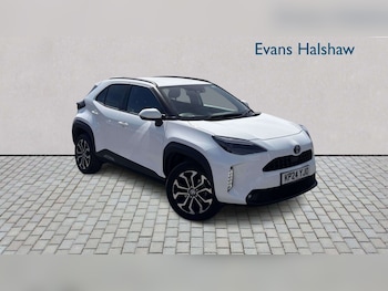 Used Toyota Yaris Cross 2024 for sale - 79486624: Photo