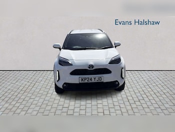 Used Toyota Yaris Cross 2024 for sale - 79486624: Photo