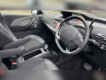 Used Citroen C4 Grand Picasso 2022 for sale - 77429070: Photo