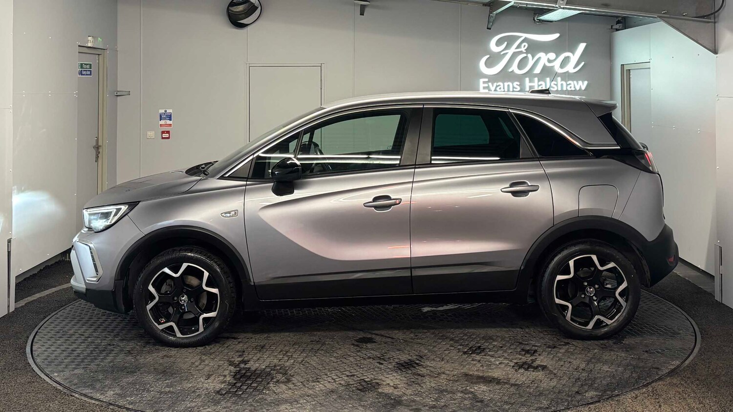 Used Vauxhall Crossland 2021 for sale - 77348168: Photo 8