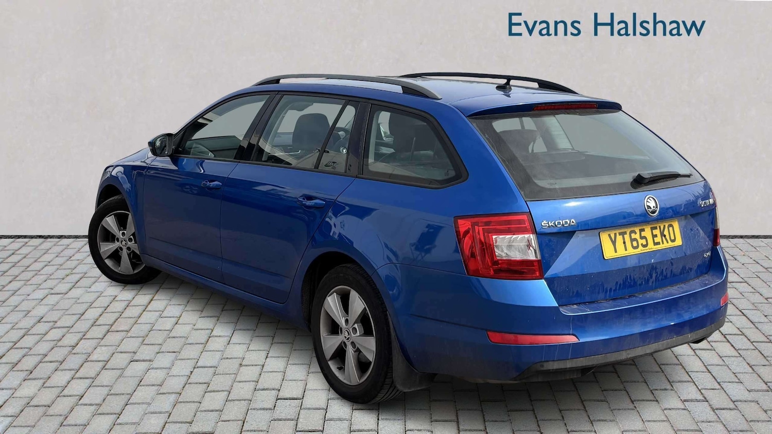 Used Skoda Octavia 2015 for sale - 77996080: Photo 2