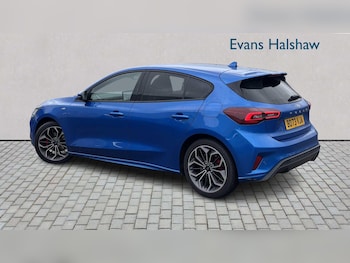 Used Ford Focus 2023 for sale - 77500250: Photo