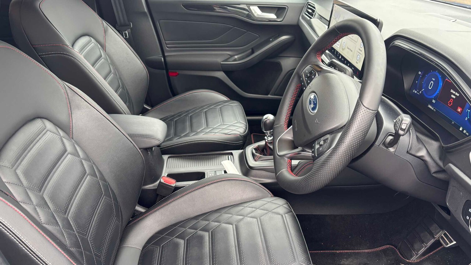 Used Ford Focus 2023 for sale - 77500250: Photo 7