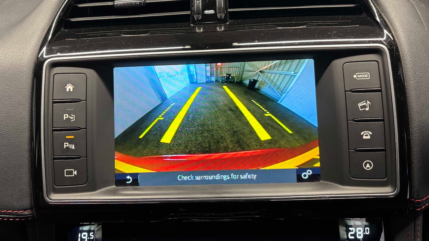 Used Jaguar F-Pace 2016 for sale - 77068669: Photo 19