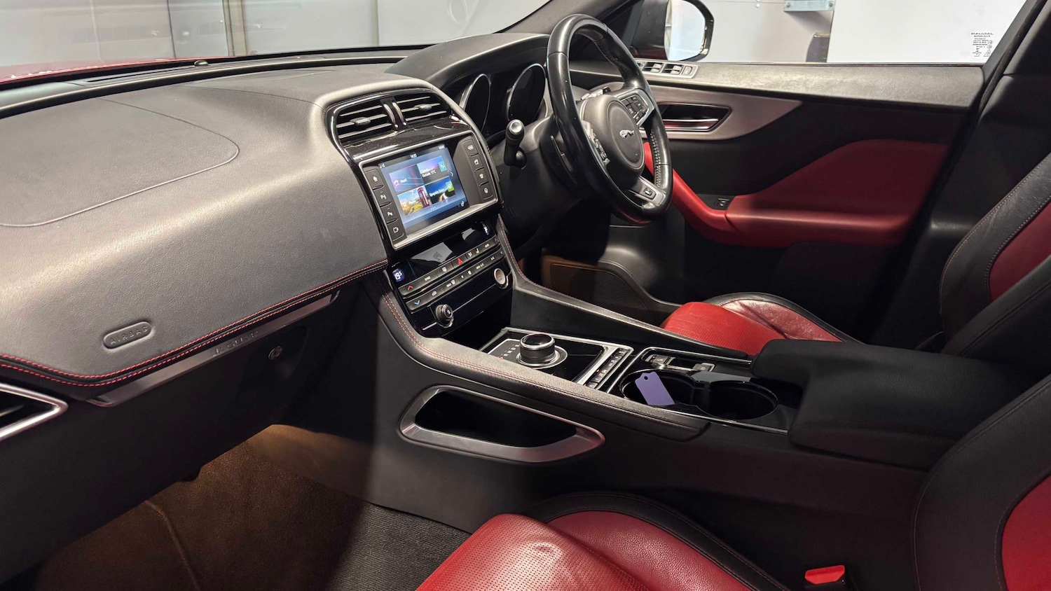 Used Jaguar F-Pace 2016 for sale - 77068669: Photo 27