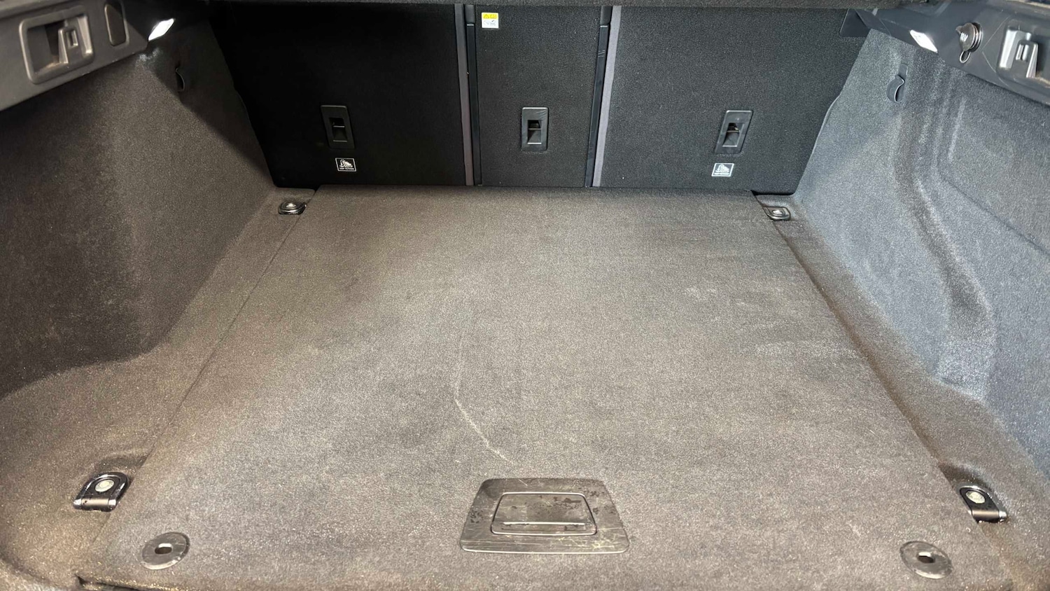 Used Jaguar F-Pace 2016 for sale - 77068669: Photo 29