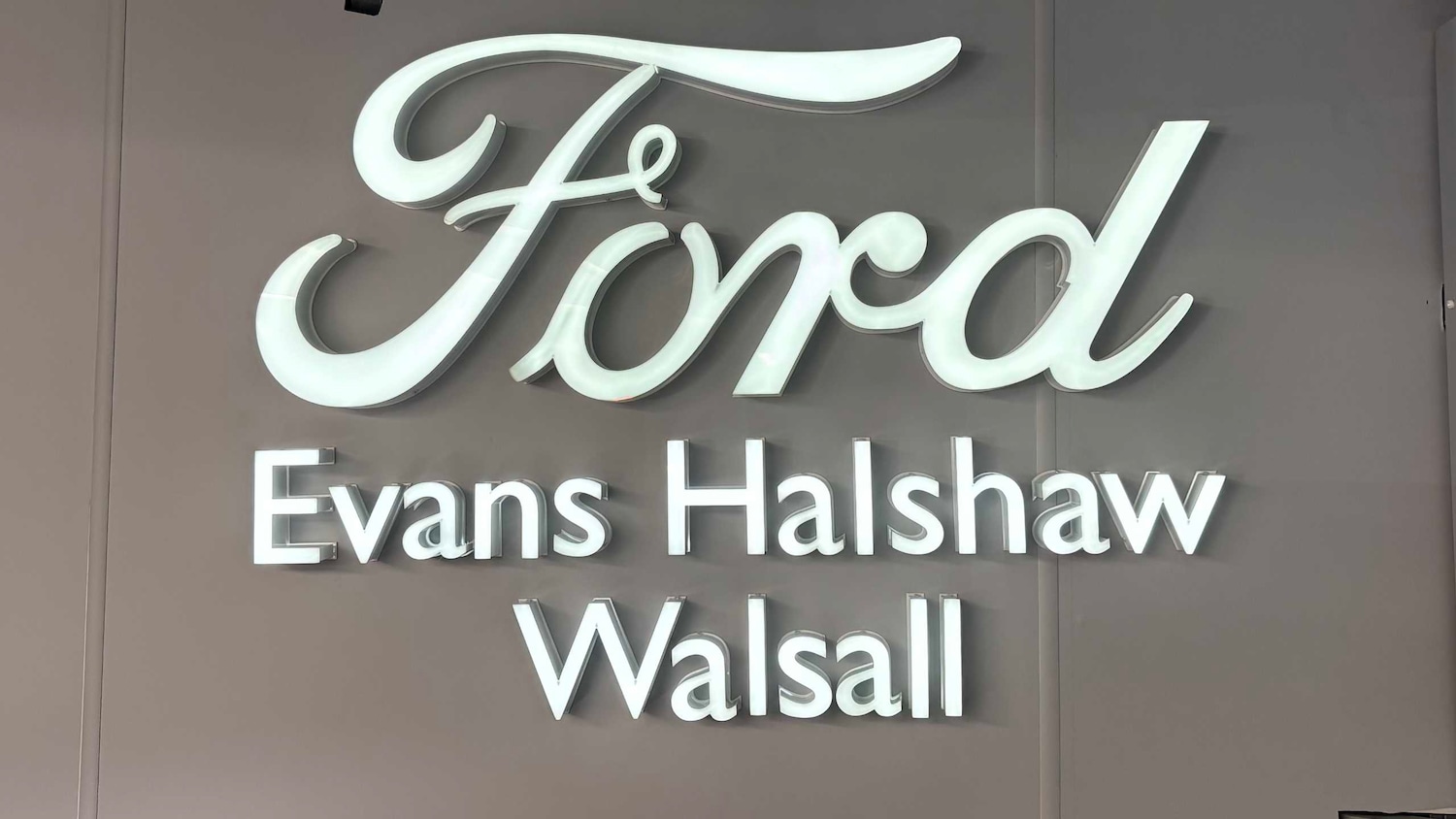 Used Jaguar F-Pace 2016 for sale - 77068669: Photo 30