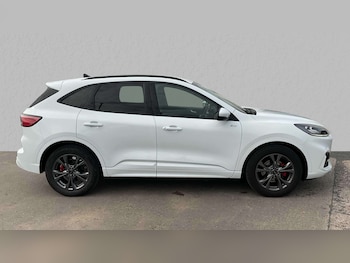 Used Ford Kuga 2023 for sale - 76113389: Photo 3