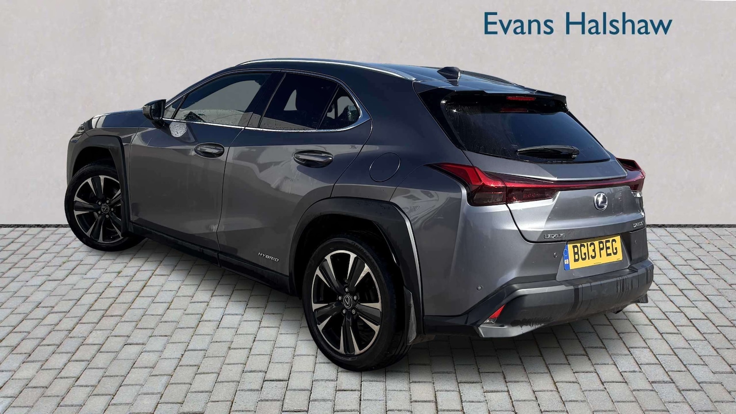 Used Lexus UX 2020 for sale - 77972943: Photo 2