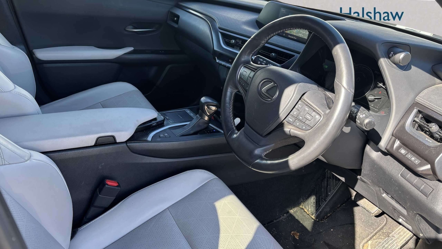 Used Lexus UX 2020 for sale - 77972943: Photo 6