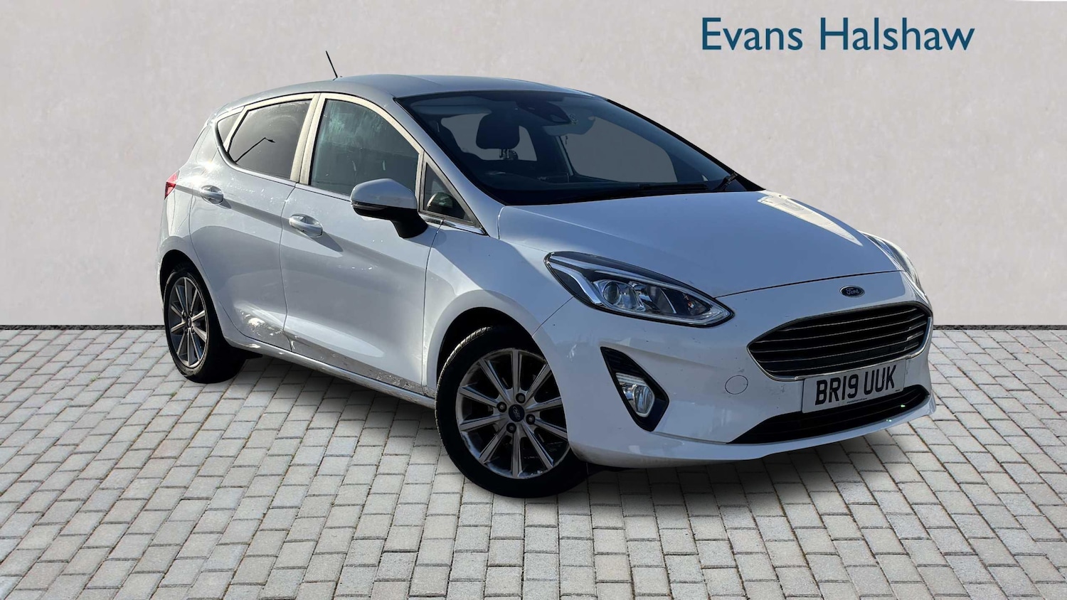Used Ford Fiesta 2019 for sale - 76610605: Photo 1