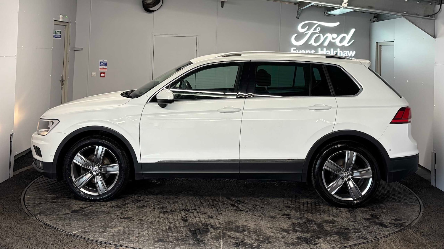 Used Volkswagen Tiguan 2019 for sale - 77526946: Photo 8