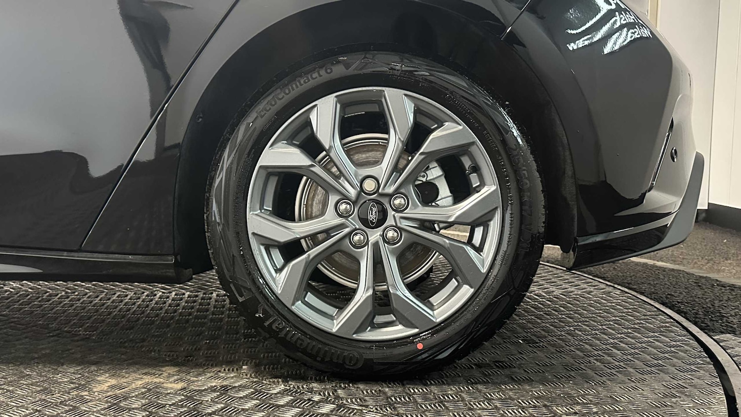 Used Ford Focus 2025 for sale - 76692134: Photo 11