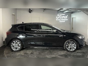 Used Ford Focus 2025 for sale - 76692134: Photo