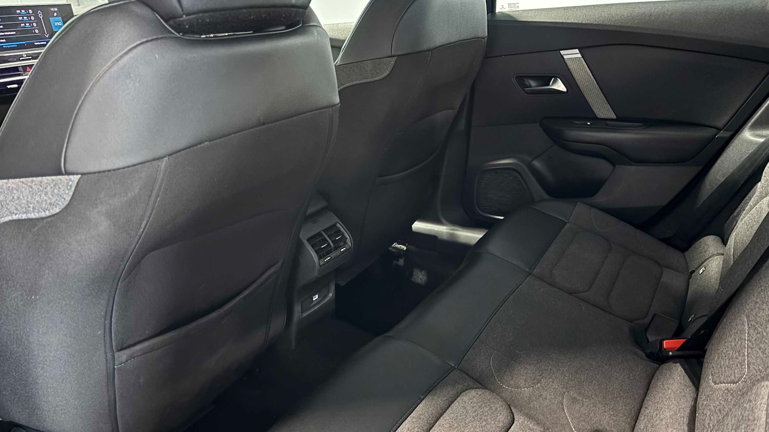 Used Citroen C4 2022 for sale - 77800067: Photo 25