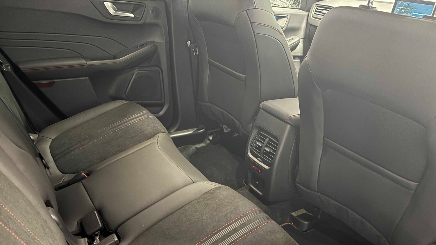 Used Ford Kuga 2025 for sale - 77740820: Photo 23