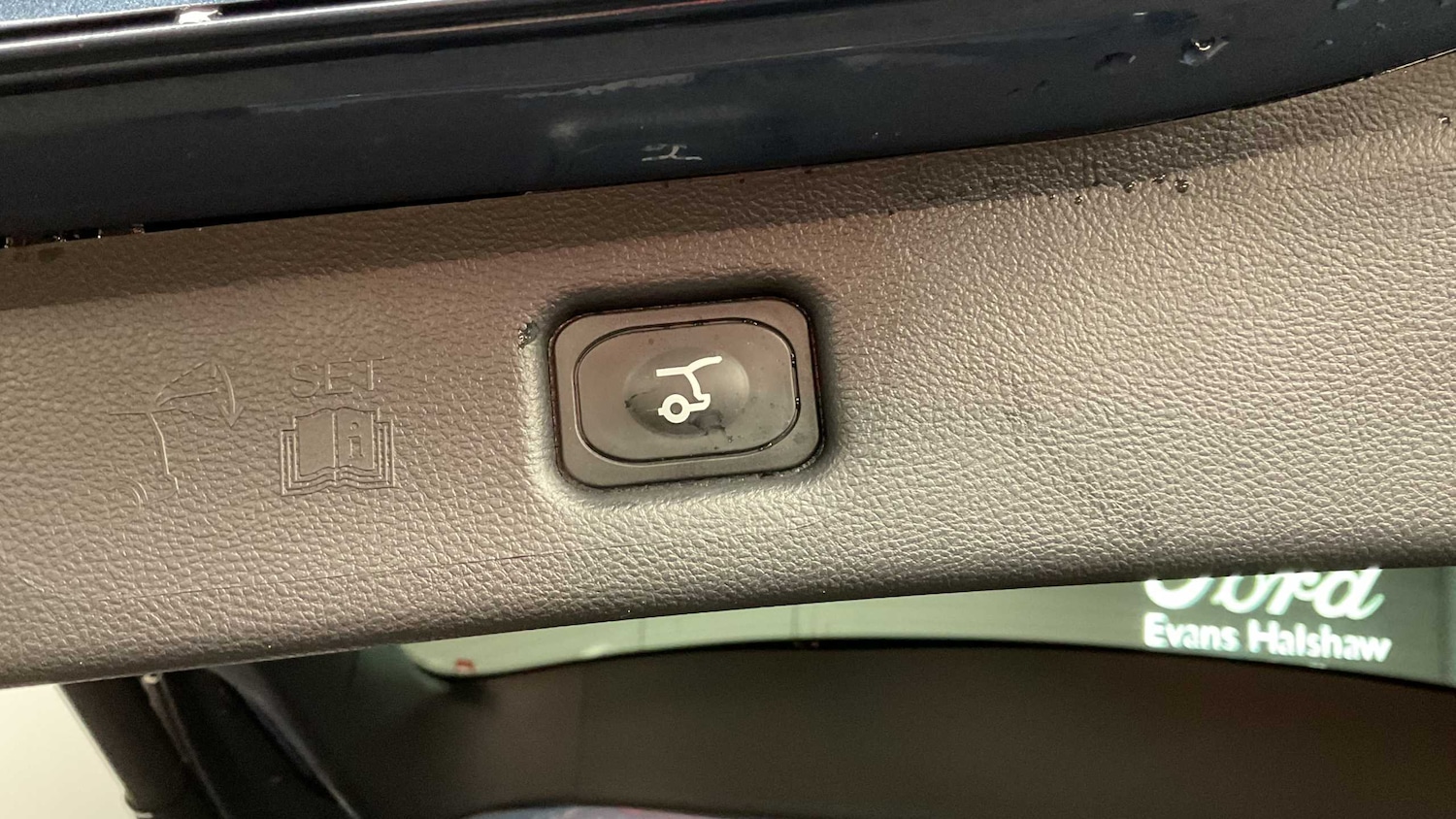 Used Ford S-Max 2022 for sale - 76475790: Photo 28