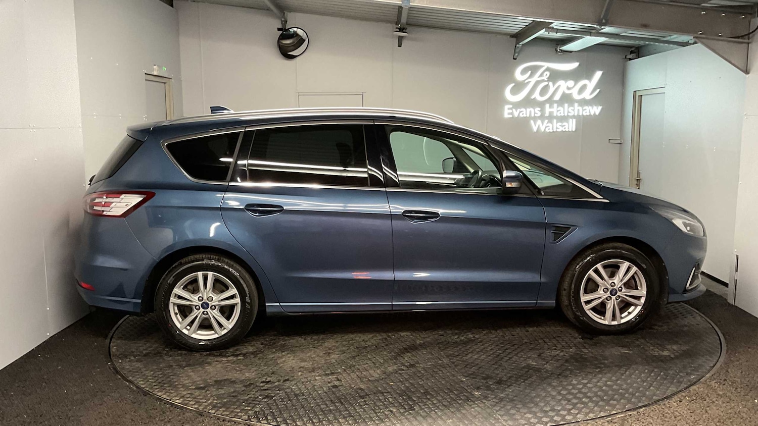 Used Ford S-Max 2022 for sale - 76475790: Photo 8