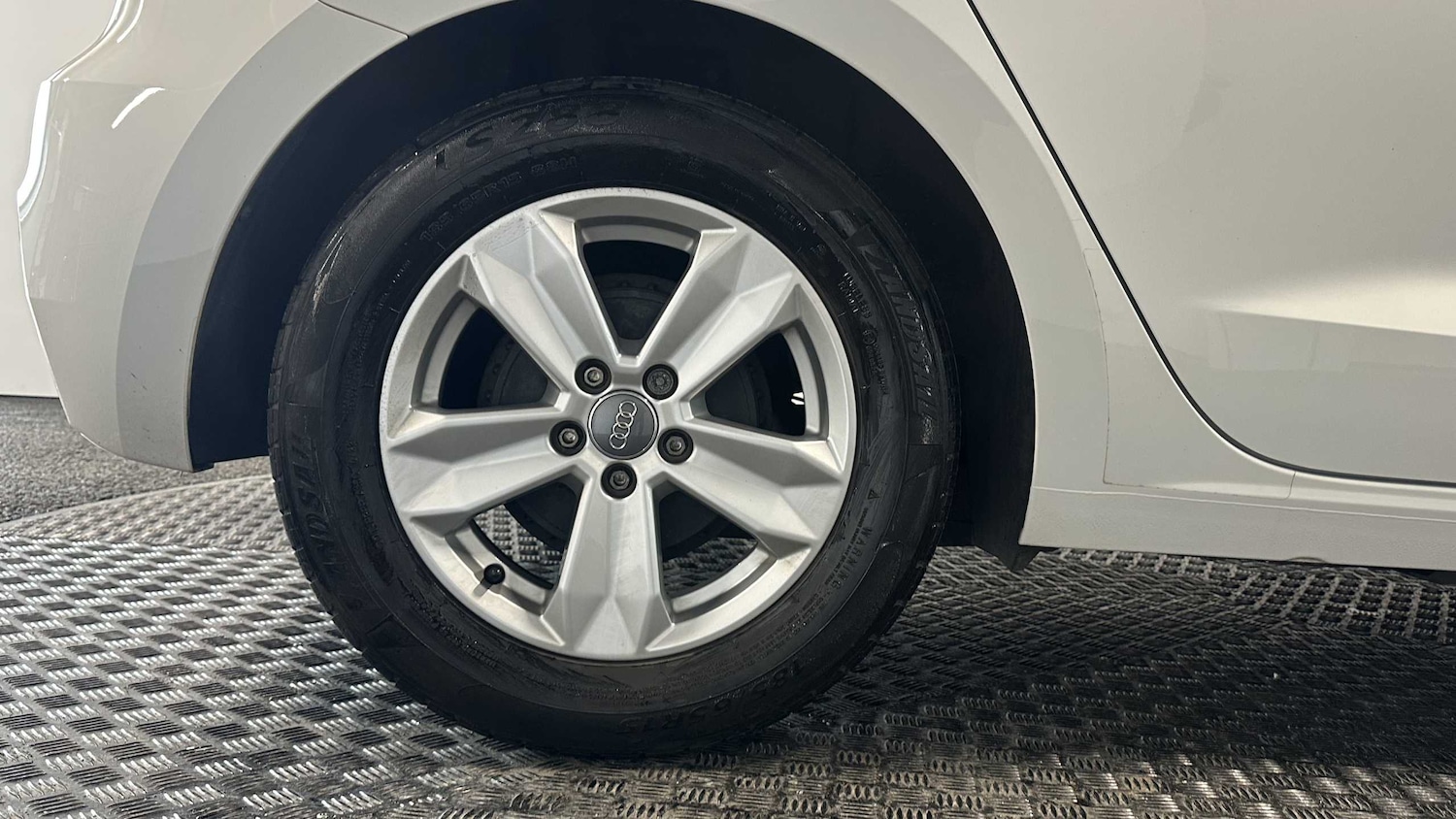 Used Audi A1 2019 for sale - 76610726: Photo 9