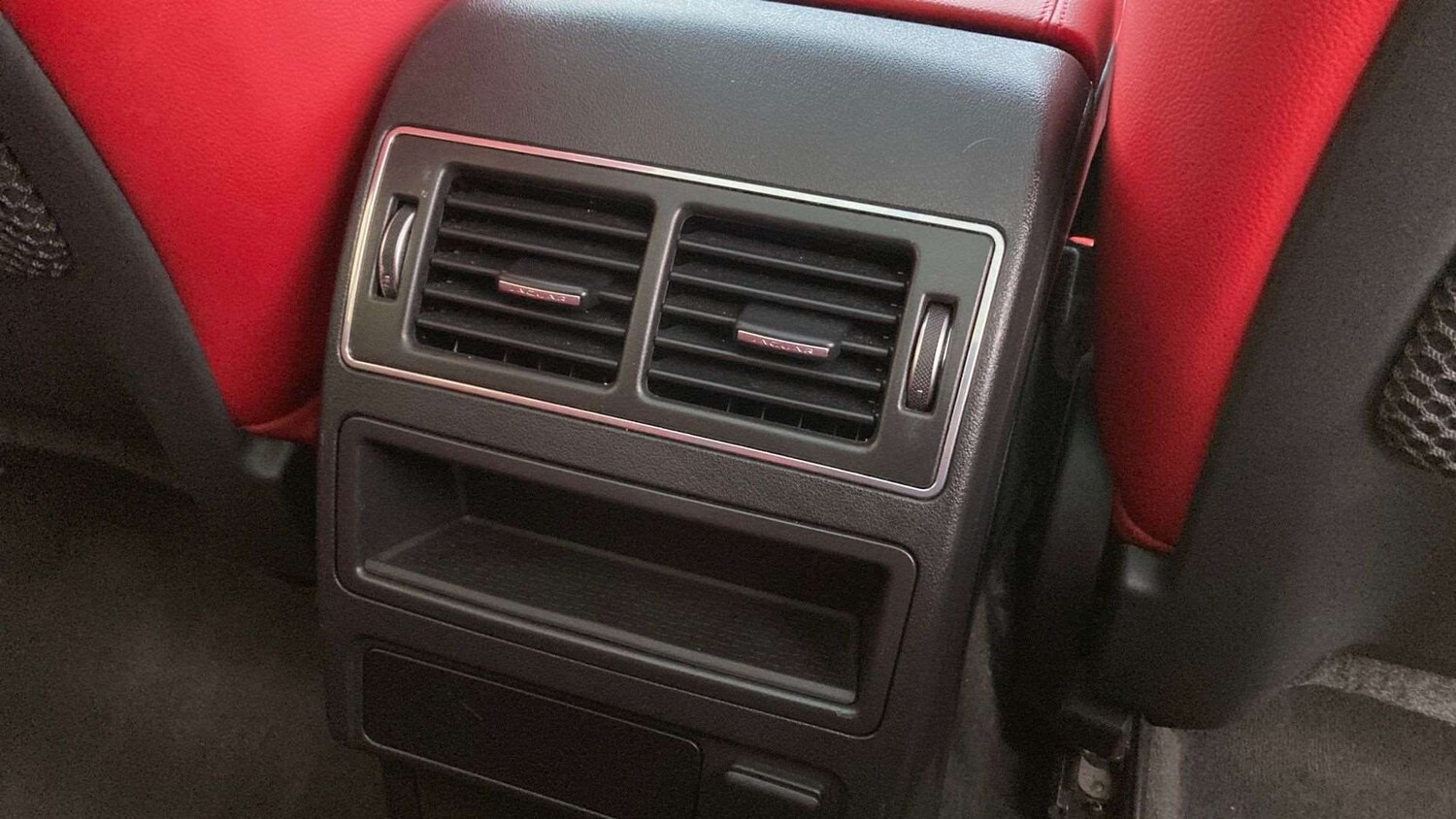 Used Jaguar F-Pace 2023 for sale - 77628077: Photo 18