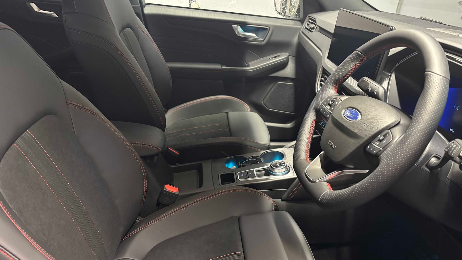 Used Ford Kuga 2025 for sale - 77553120: Photo 15