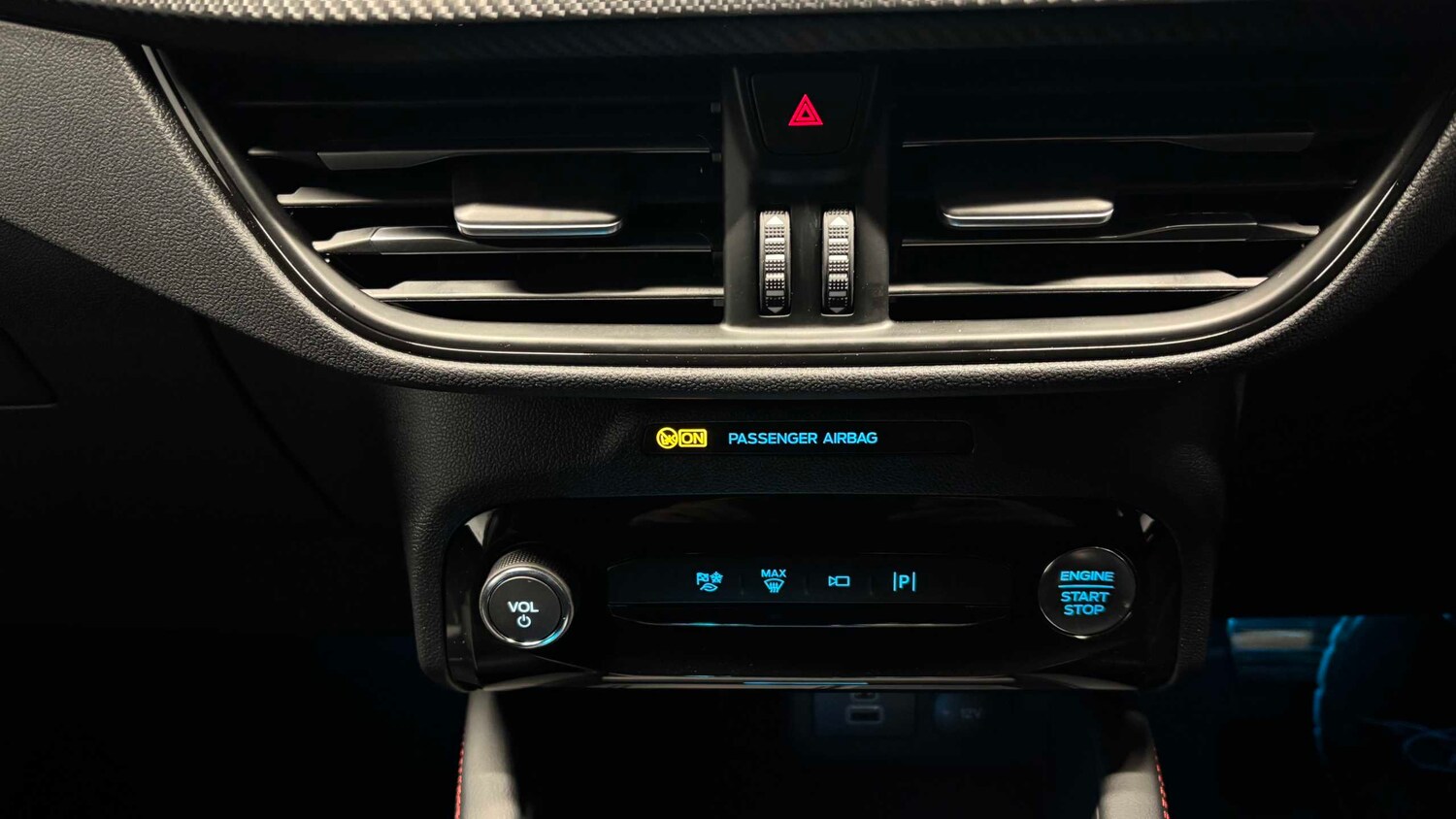 Used Ford Kuga 2025 for sale - 77553120: Photo 21