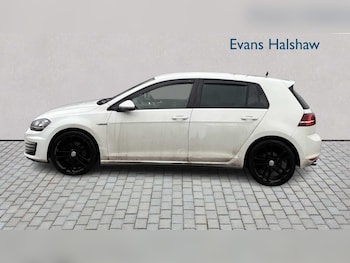 Used Volkswagen Golf 2015 for sale - 77414902: Photo