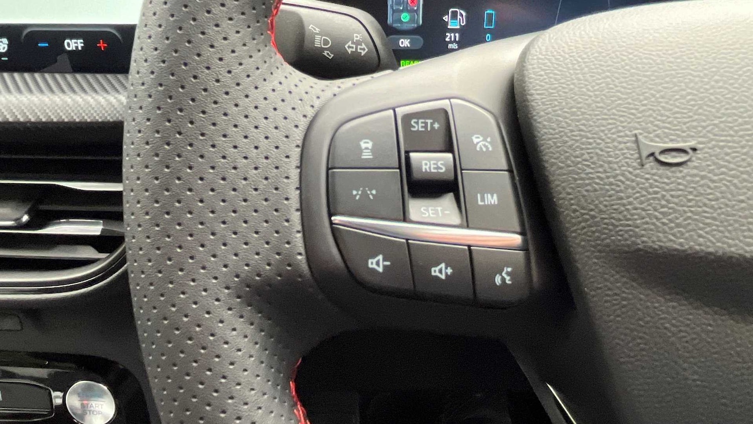 Used Ford Kuga 2024 for sale - 76411201: Photo 24