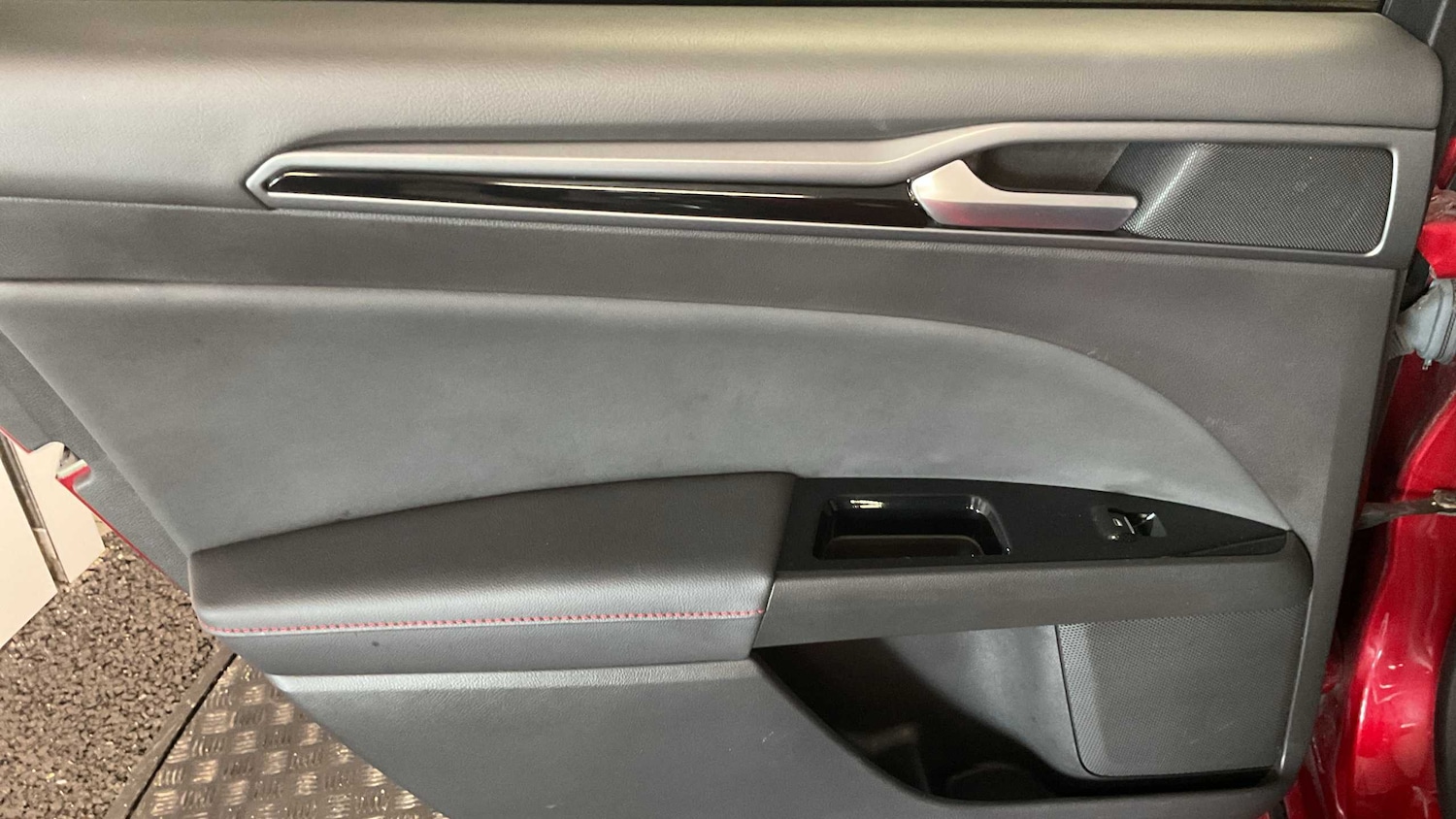 Used Ford Mondeo 2018 for sale - 75846356: Photo 29