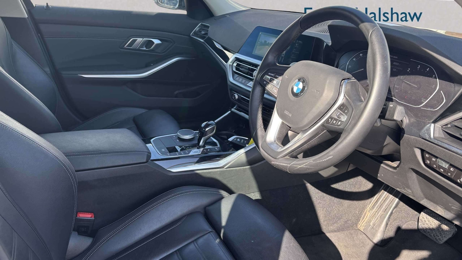 Used BMW 3 Series 2021 for sale - 77961102: Photo 6