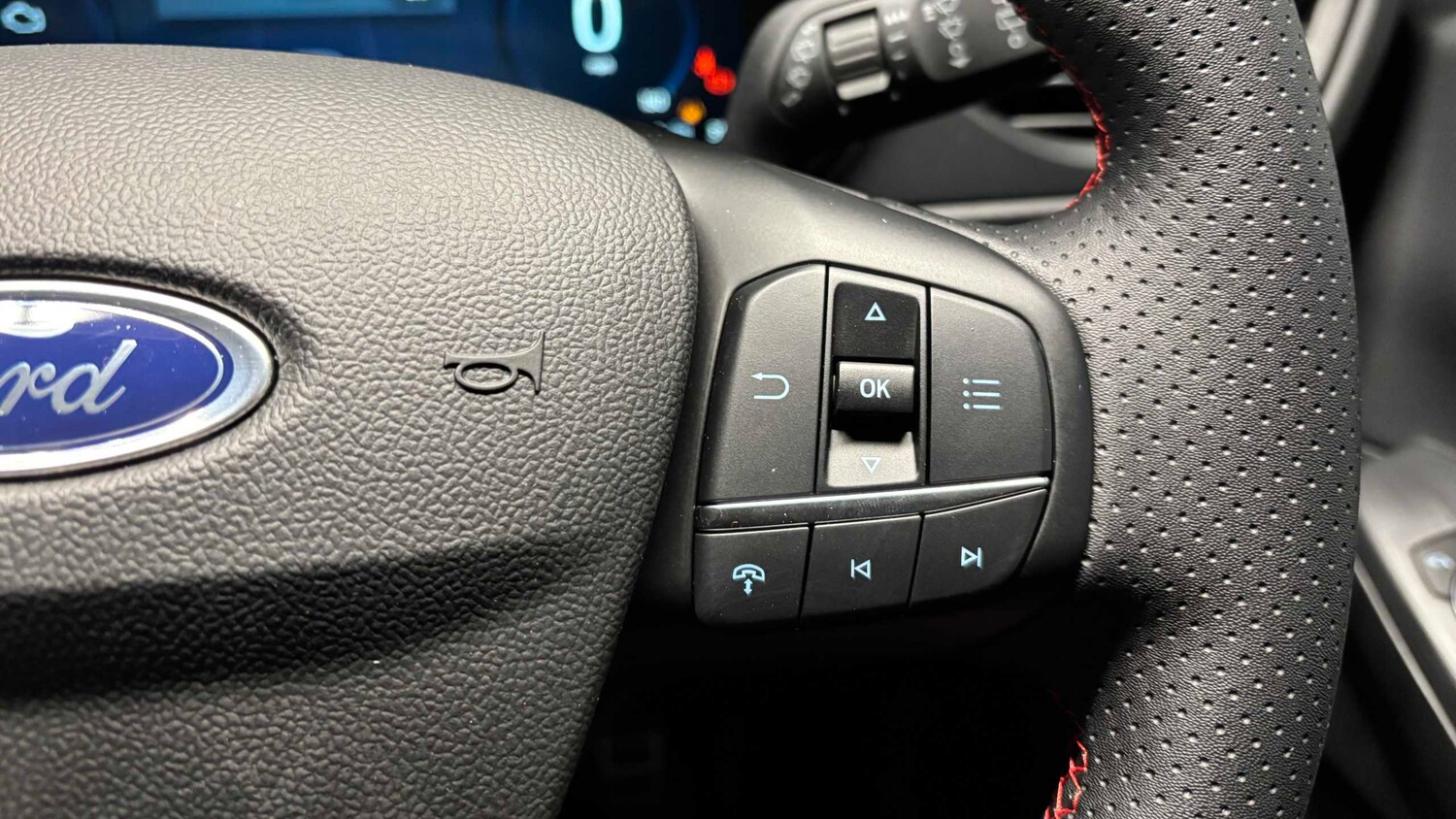 Used Ford Kuga 2025 for sale - 77553026: Photo 10