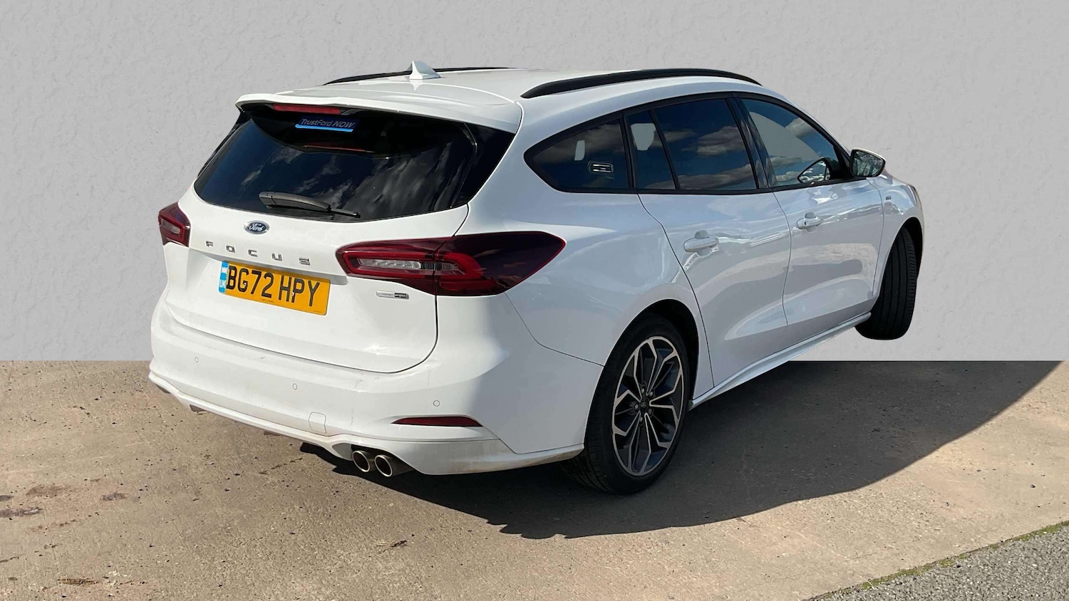 Used Ford Focus 2022 for sale - 76034689: Photo 2