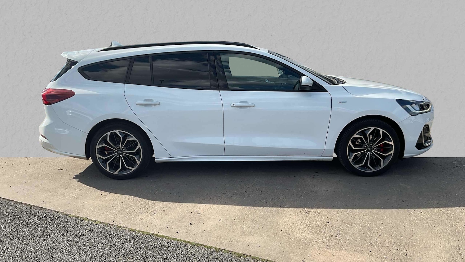 Used Ford Focus 2022 for sale - 76034689: Photo 3