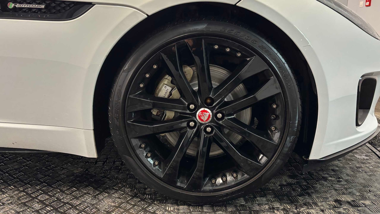 Used Jaguar F-Type 2019 for sale - 77601233: Photo 10