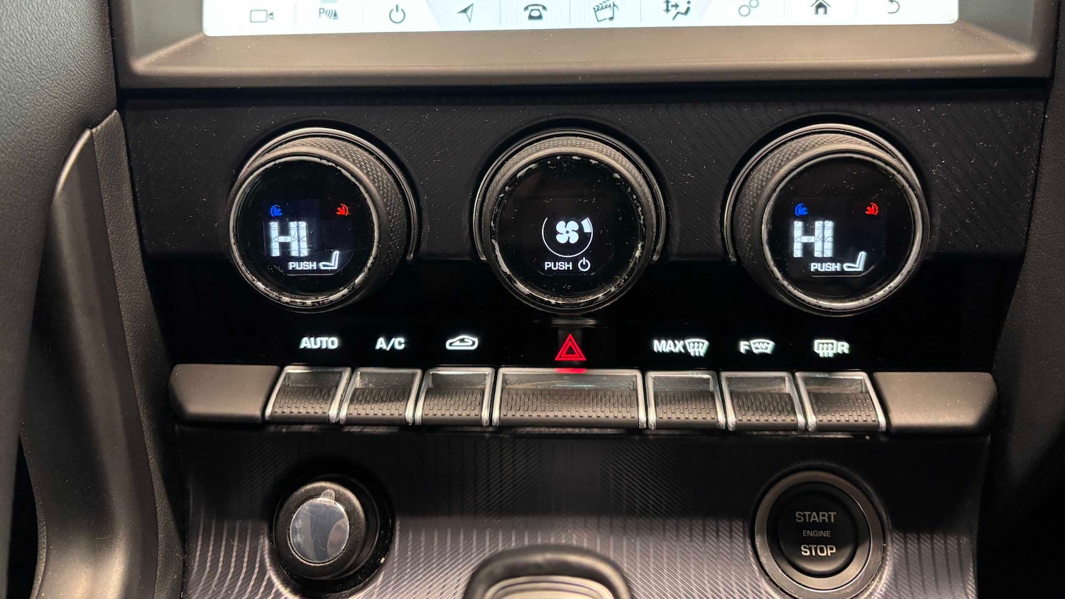 Used Jaguar F-Type 2019 for sale - 77601233: Photo 20