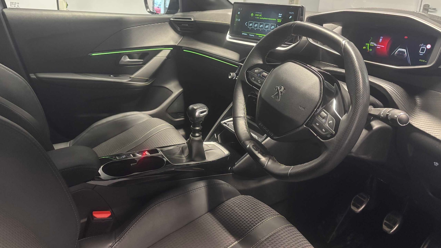Used Peugeot 208 2022 for sale - 77308429: Photo 13