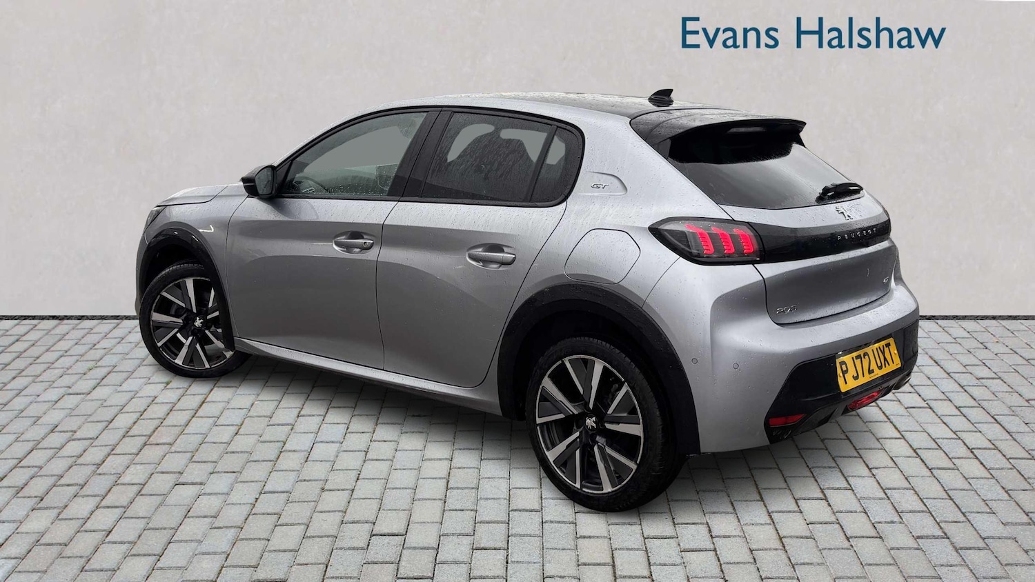 Used Peugeot 208 2022 for sale - 77308429: Photo 2