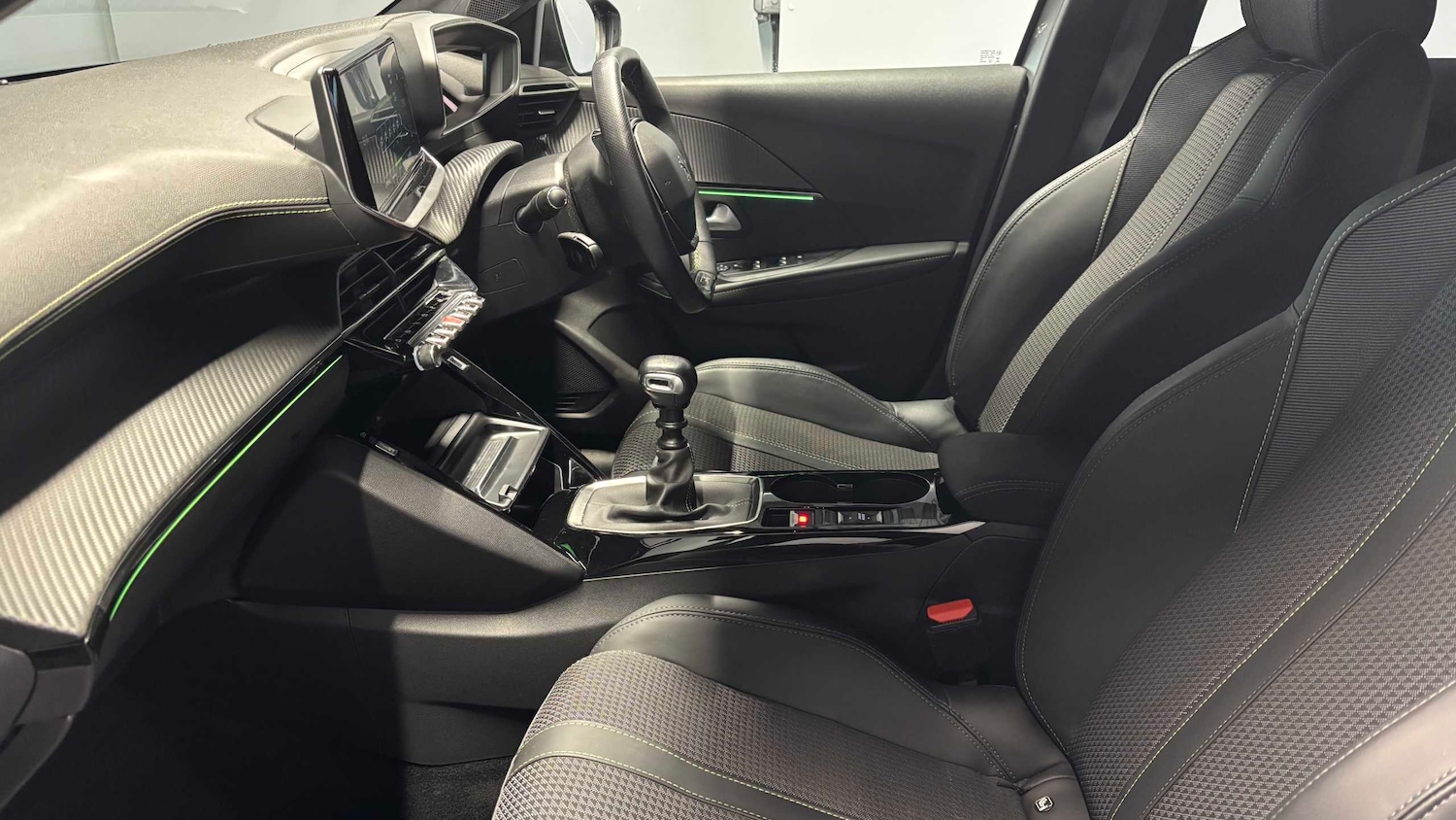 Used Peugeot 208 2022 for sale - 77308429: Photo 28