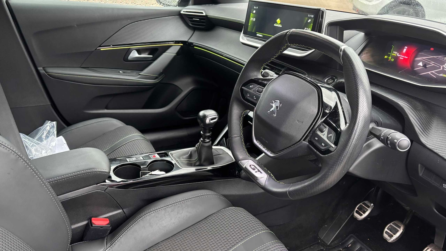 Used Peugeot 208 2022 for sale - 77308429: Photo 6